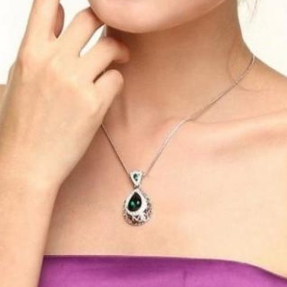 Blue - WGP Swarovski Elements Crystal necklace - Picture 3 of 3